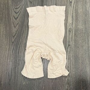 NWOT Skims Shapewear Seamless Sculpt High Waisted Above Knee Short Sand 3XL